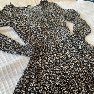 Mini Long-Sleeved Floral Ruffle Dress